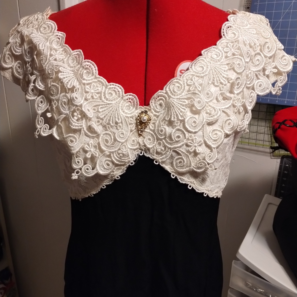 Scott McClintock Cream Dress